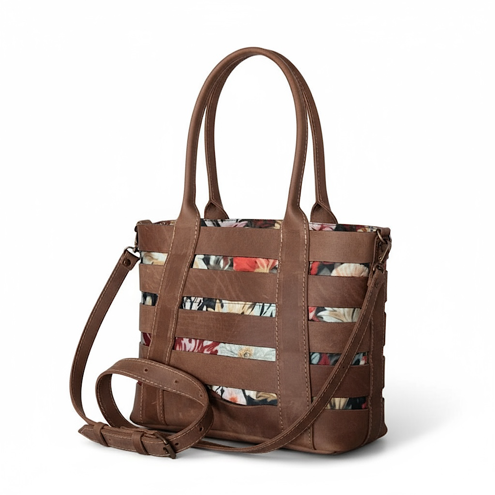 IMG_0810 Classic Pique in Brown with red & Yellow Insert (Complete Bag) - Image 1